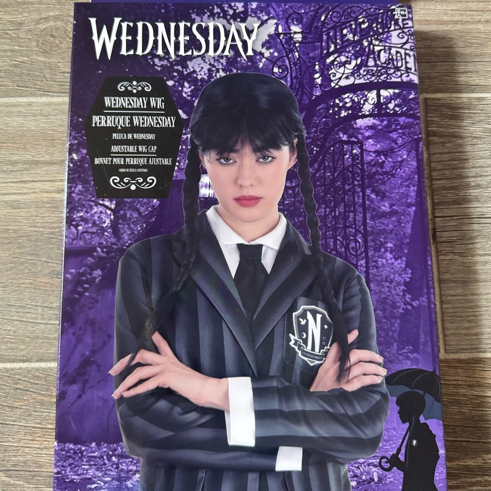 Wednesday Addams Halloween Costume Wig (New in Box)